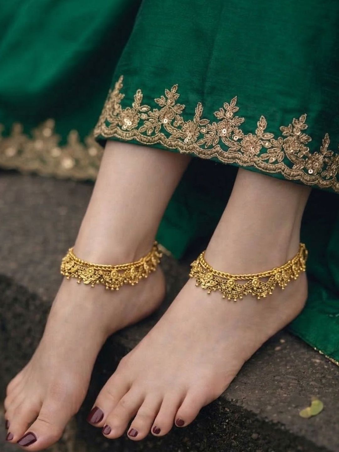 Adorn Your Ankles: Exquisite Gold-Plated Indian Payal | Stylish & Bridal Anklets for Women
