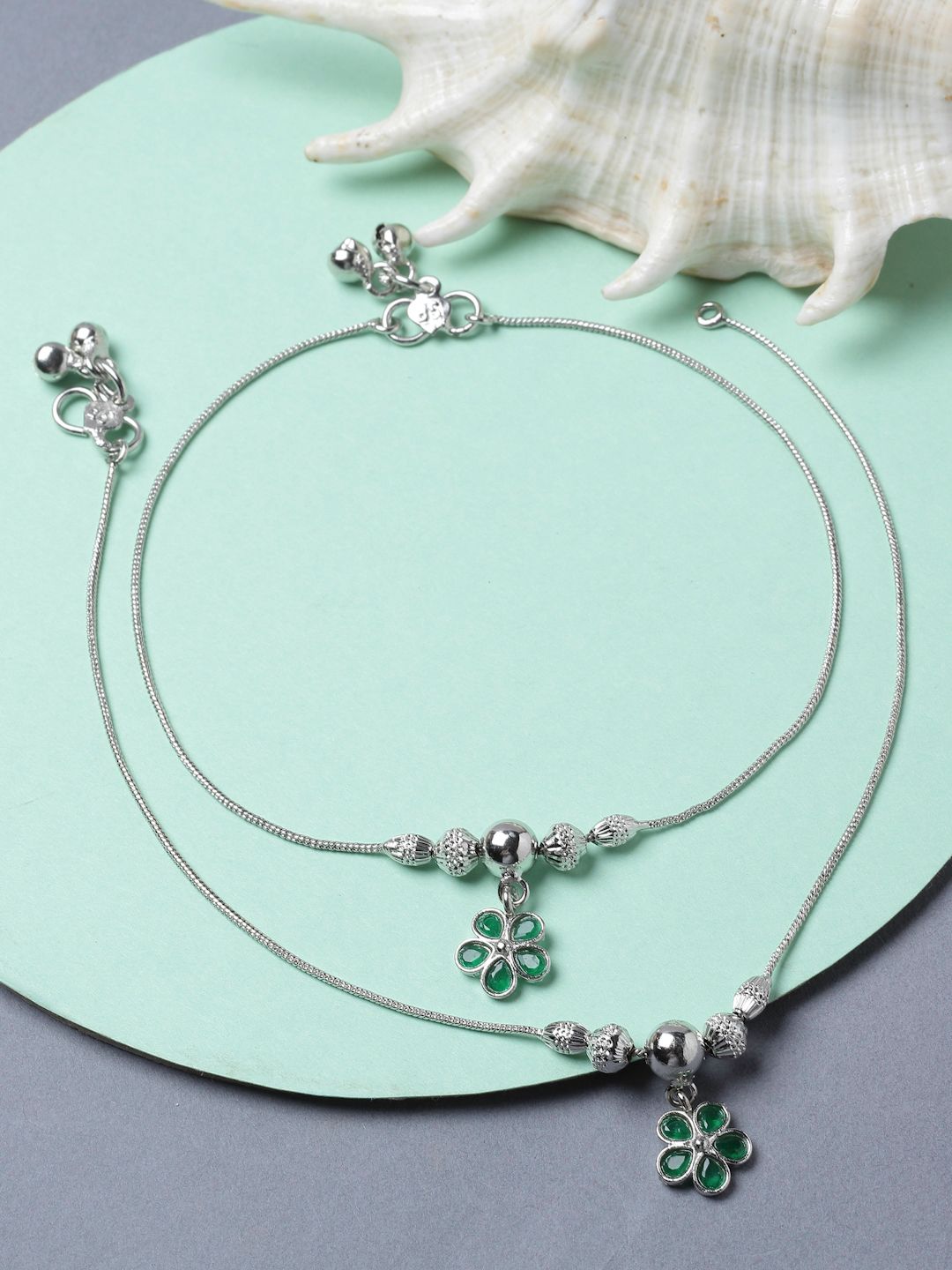 Dainty Silver-Plated Payal with Green Clover Charm | Stylish Indian Anklets for Women