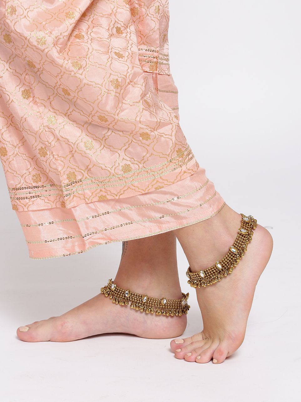 Embrace Elegance: Gold-Plated Indian Anklets (Payal) | Bridal & Stylish Designs for Women