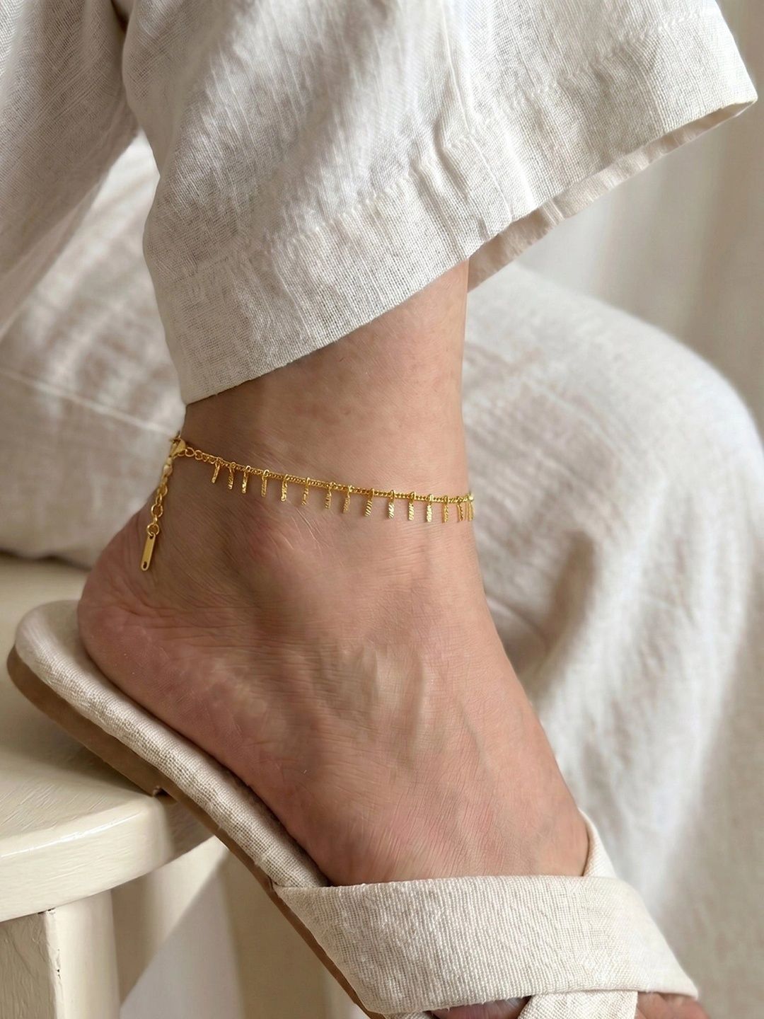 Graceful Gold-Plated Indian Anklet (Payal) for Women | Everyday Style
