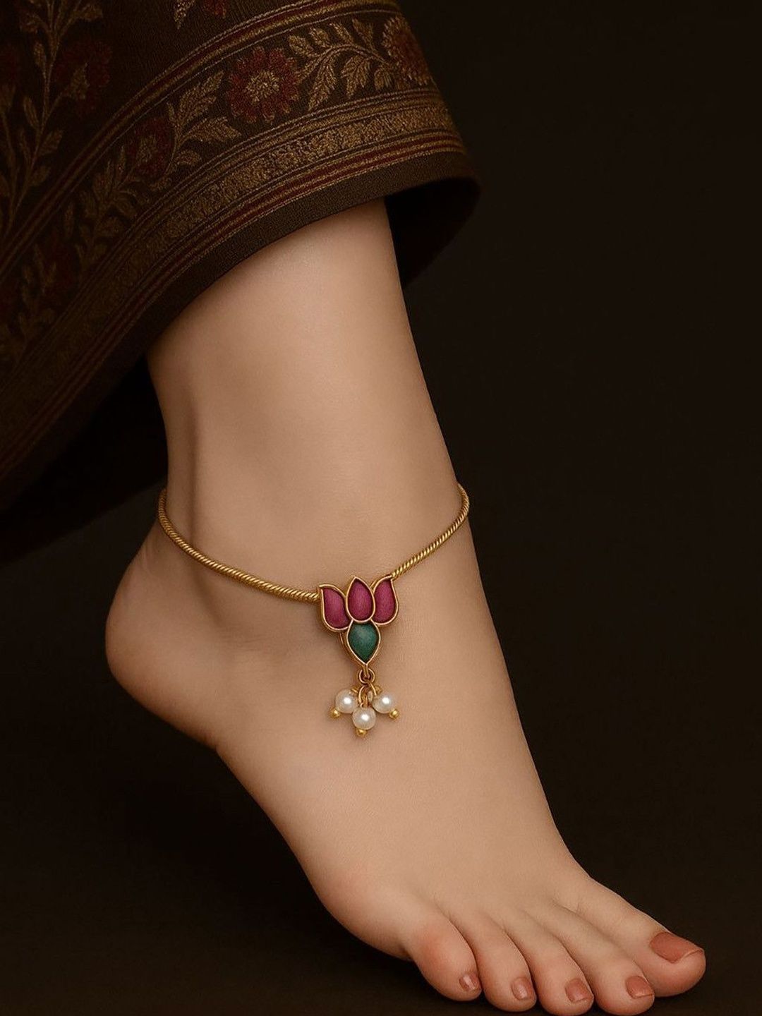 Graceful Gold-Plated Indian Anklet (Payal) with Lotus & Pearl Design for Women