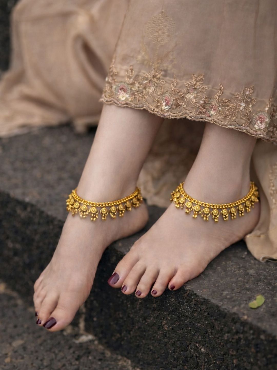 Jewelry Miguel Minimalist Gold Anklet