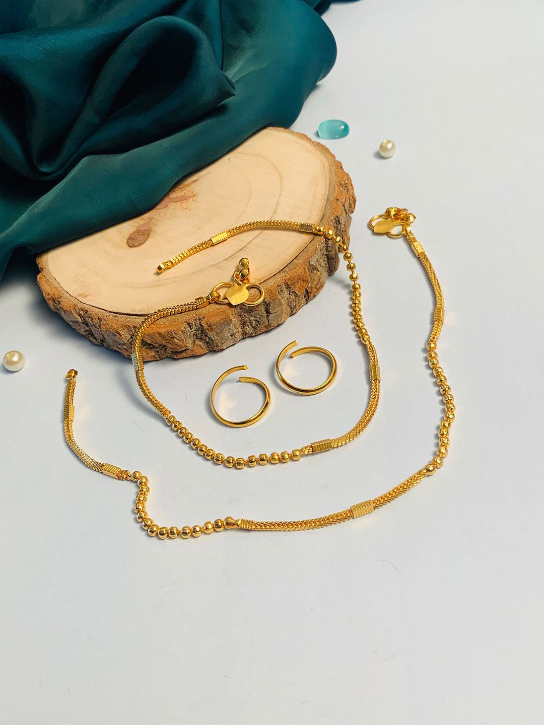 Sparkling Gold-Plated Indian Anklets & Toe Rings | Stylish Payal for Women