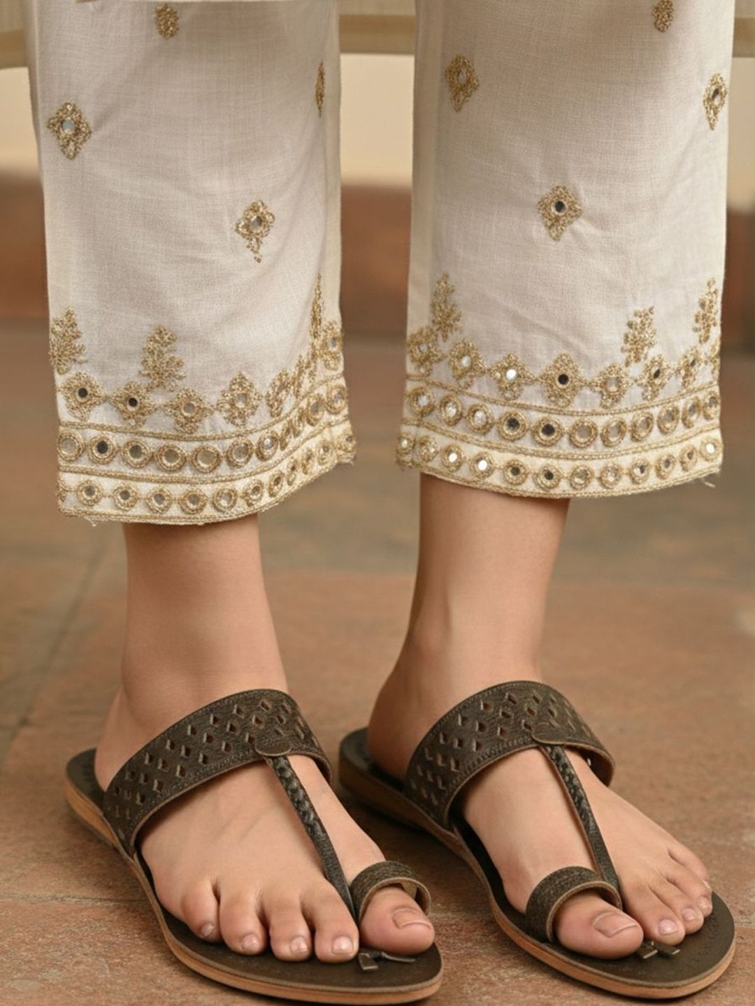 Authentic Kolhapuri Chappals for Women | Handcrafted Style