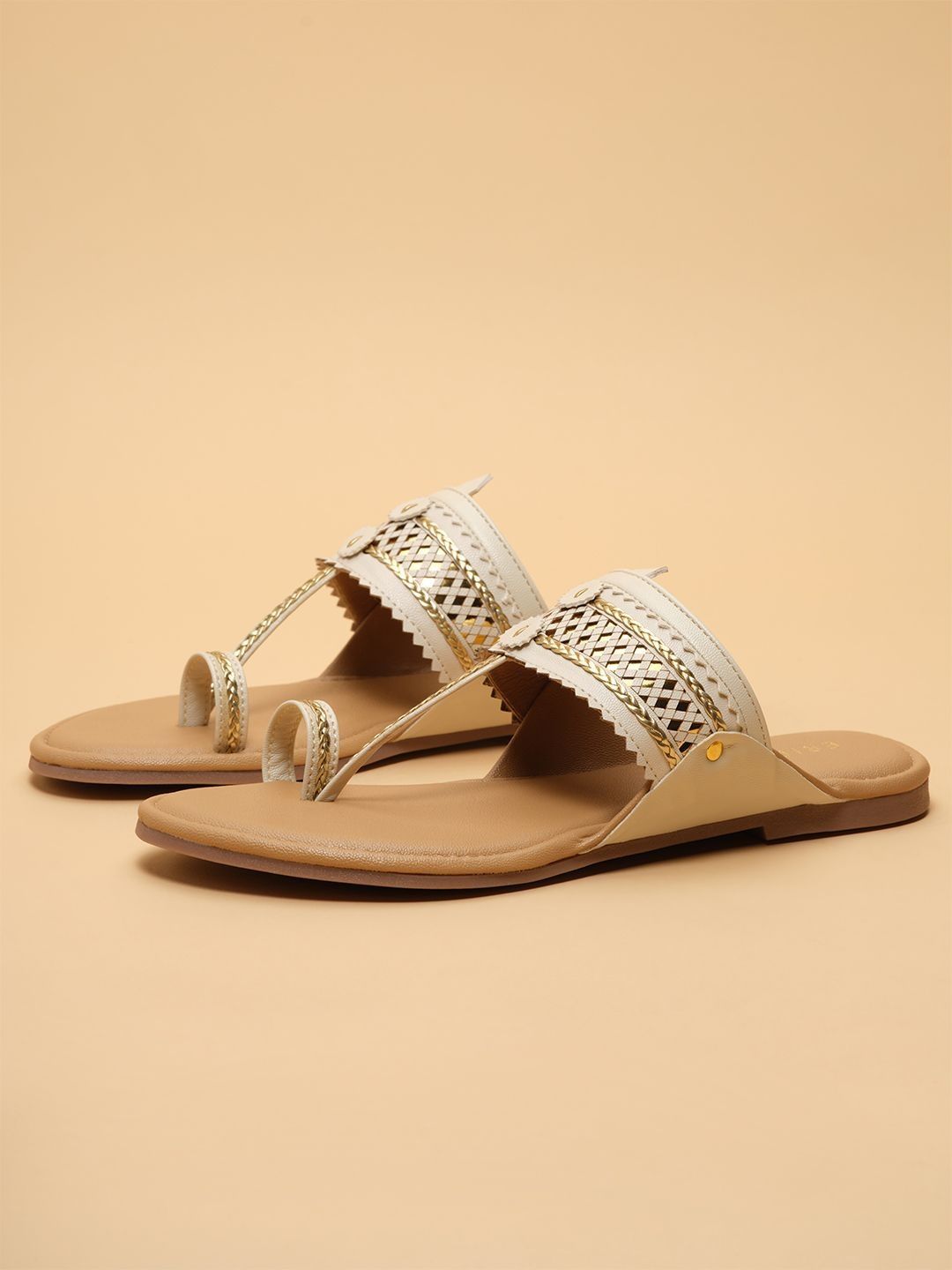 Elegant Cream & Gold-Toned Kolhapuri Chappals for Women - Traditional Indian Footwear