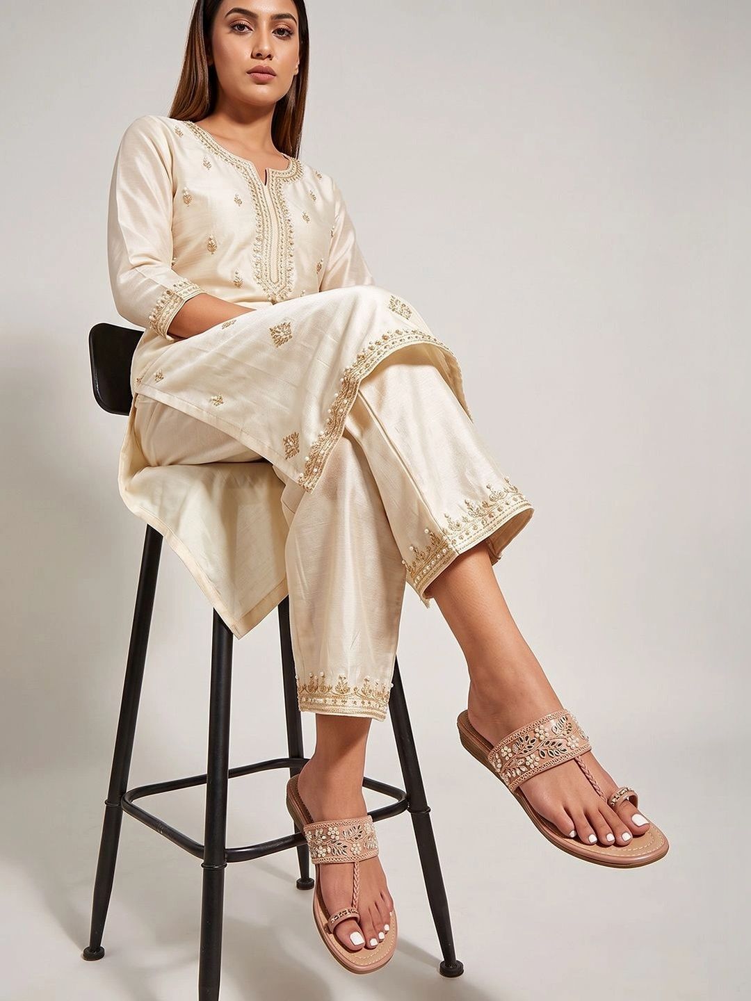 Elevate Your Ethnic Style: Women's Kolhapuri Chappals