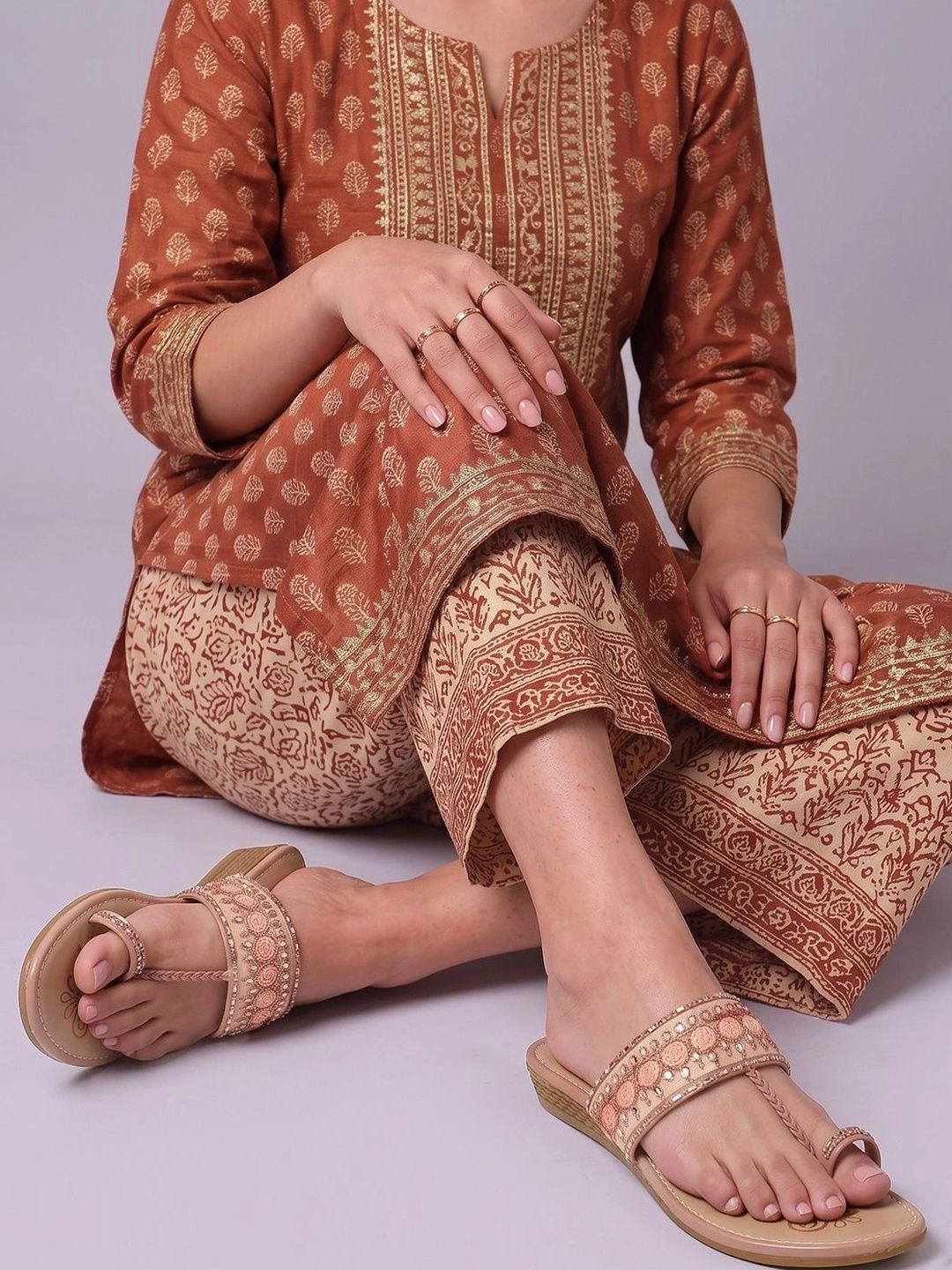 Elevate Your Style with Embroidered Kolhapuri Chappals for Women