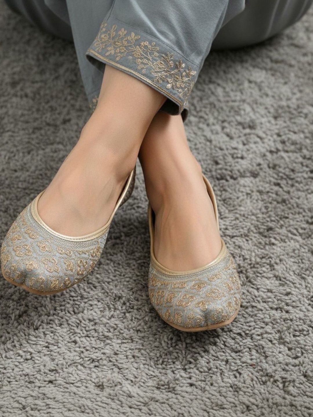 Kolhapuri Chappal Collection: Gold Embroidered Ethnic Flats for Women