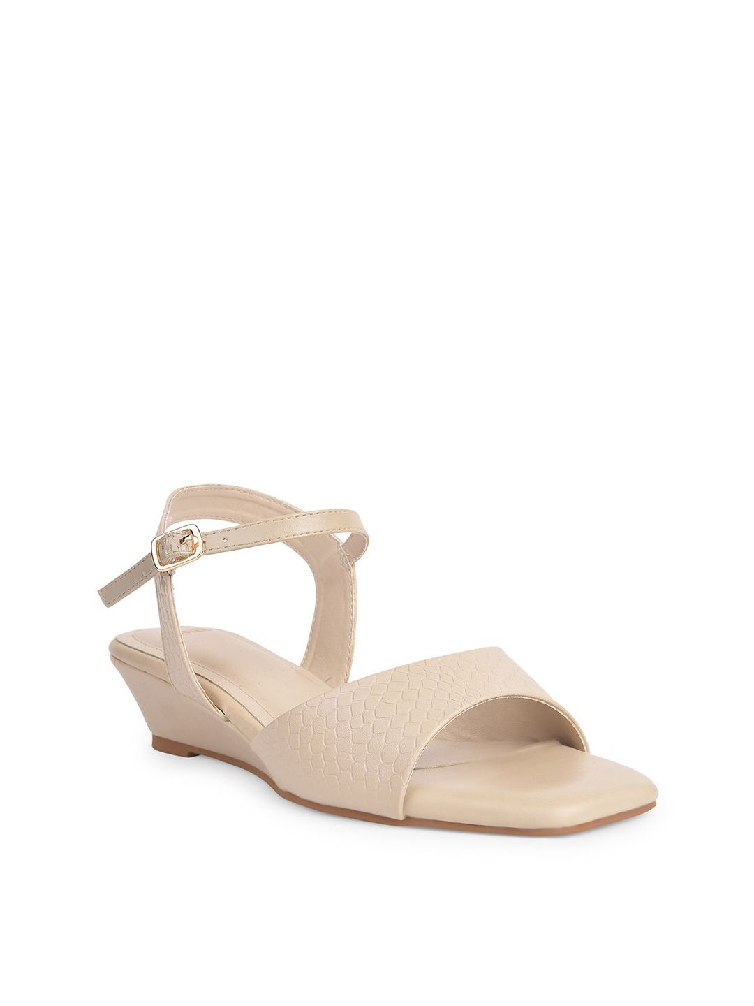 Bata Comfortable Daytime Wedges for Women