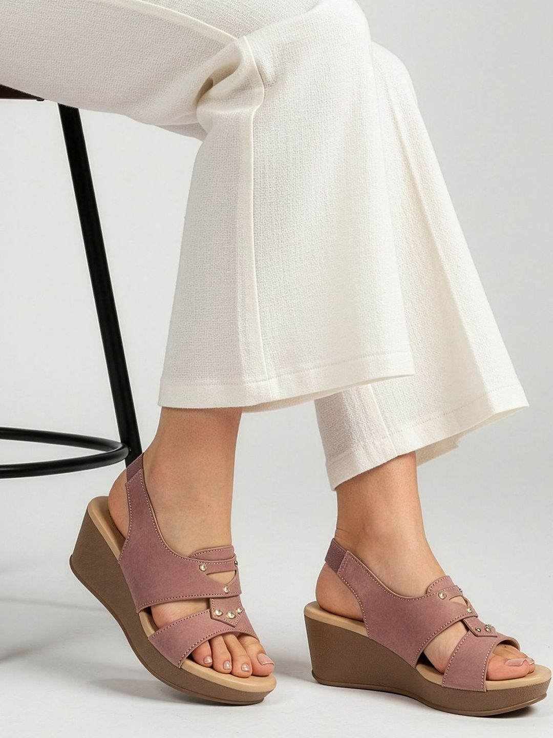 Chic Everyday Wedges for Women