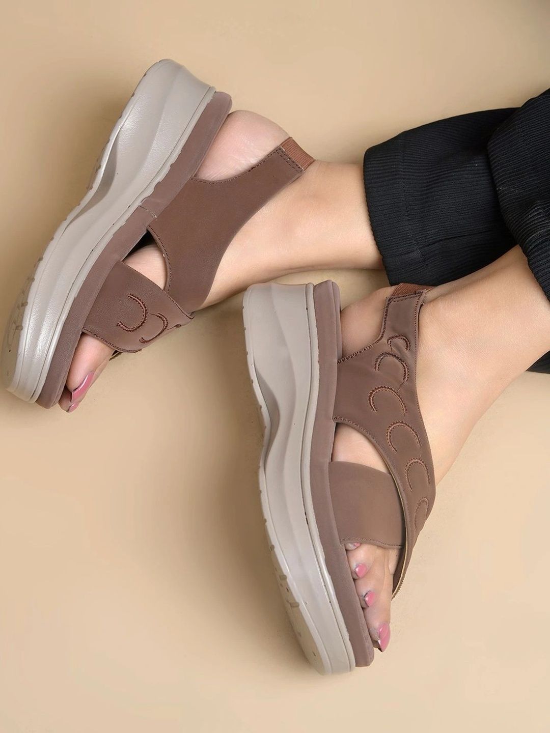 Chic Textured Wedge Sandals