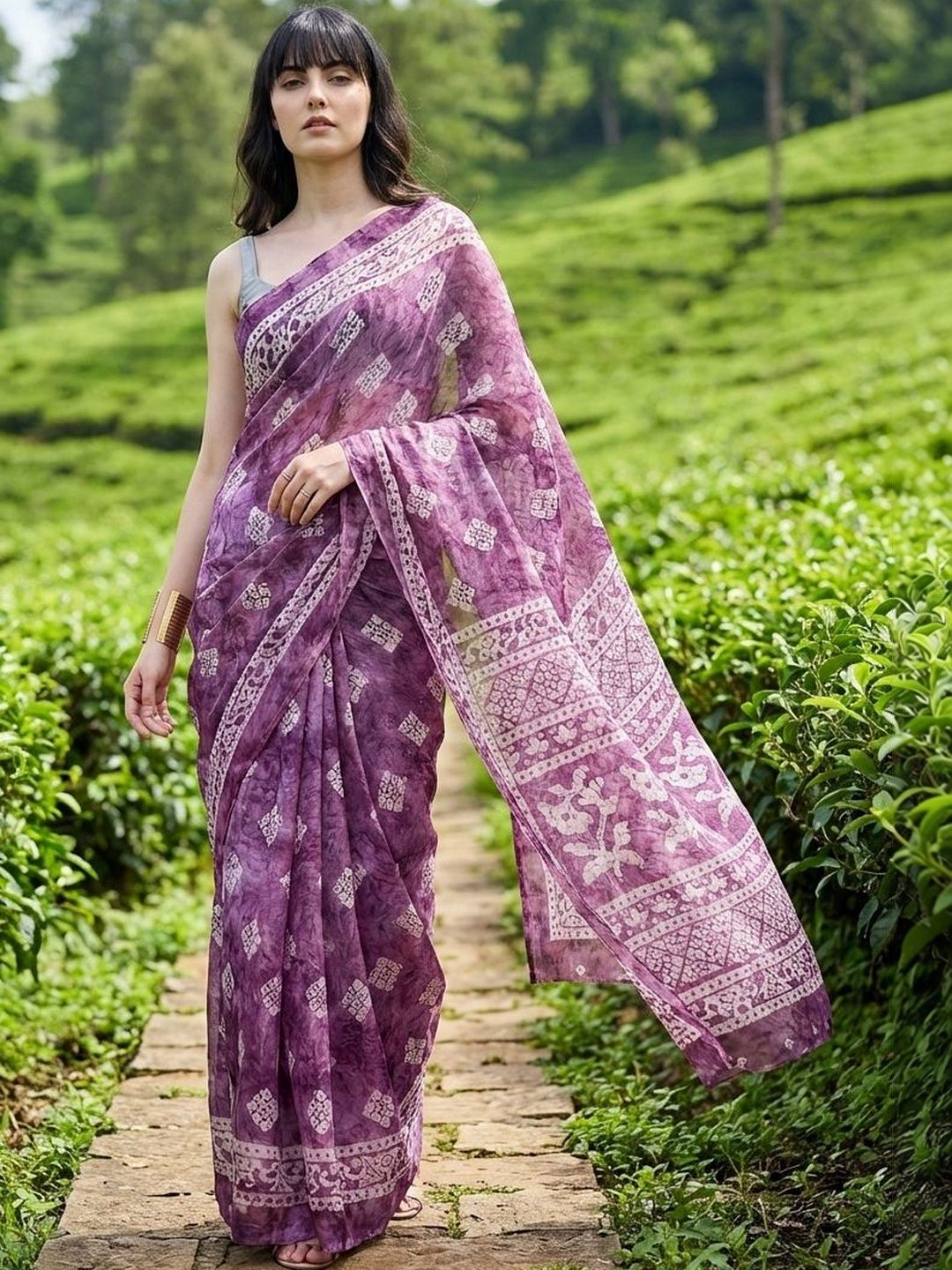 KALINI Brown Geometric Chiffon Saree