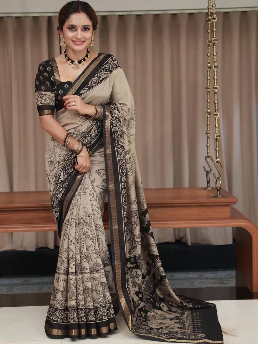 Mitera Zari Linen Blend Kalamkari Saree