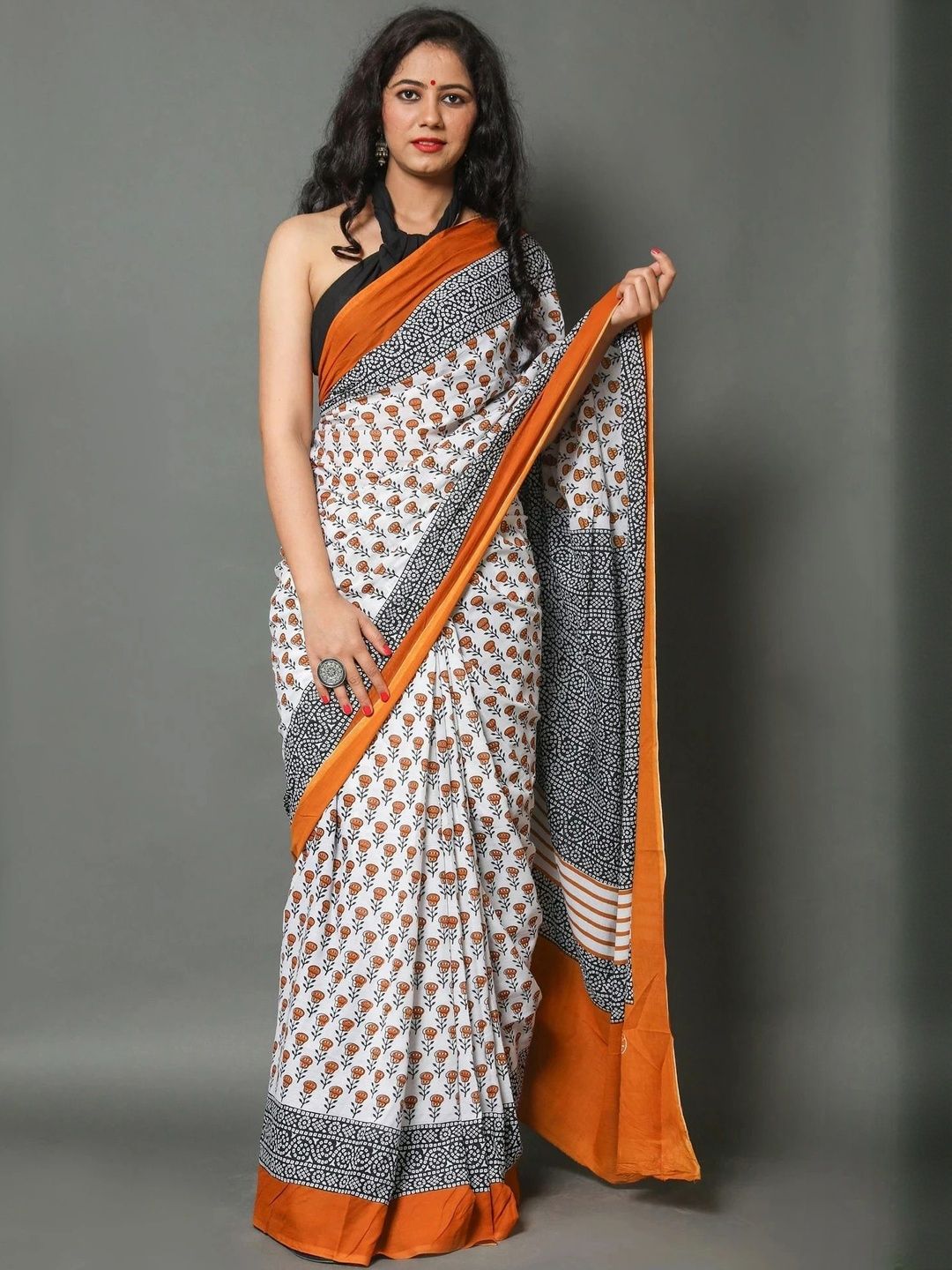 Moda Rapido Floral Handloom Ikat Sarees