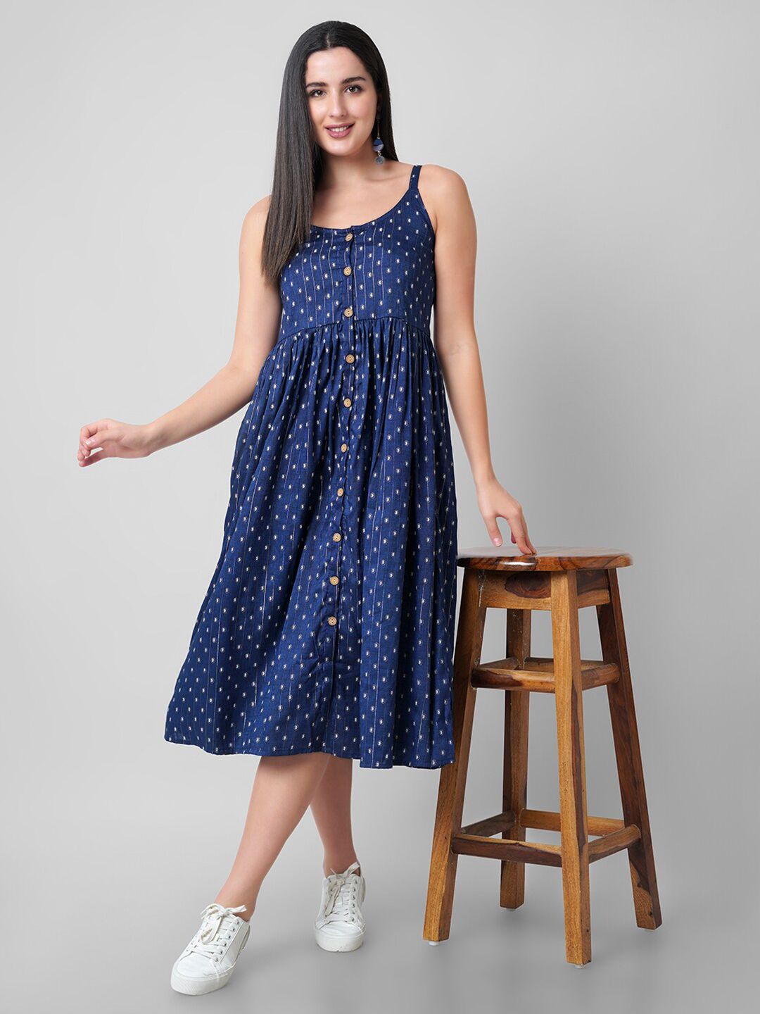 Mollar Blue Printed Midi Dress