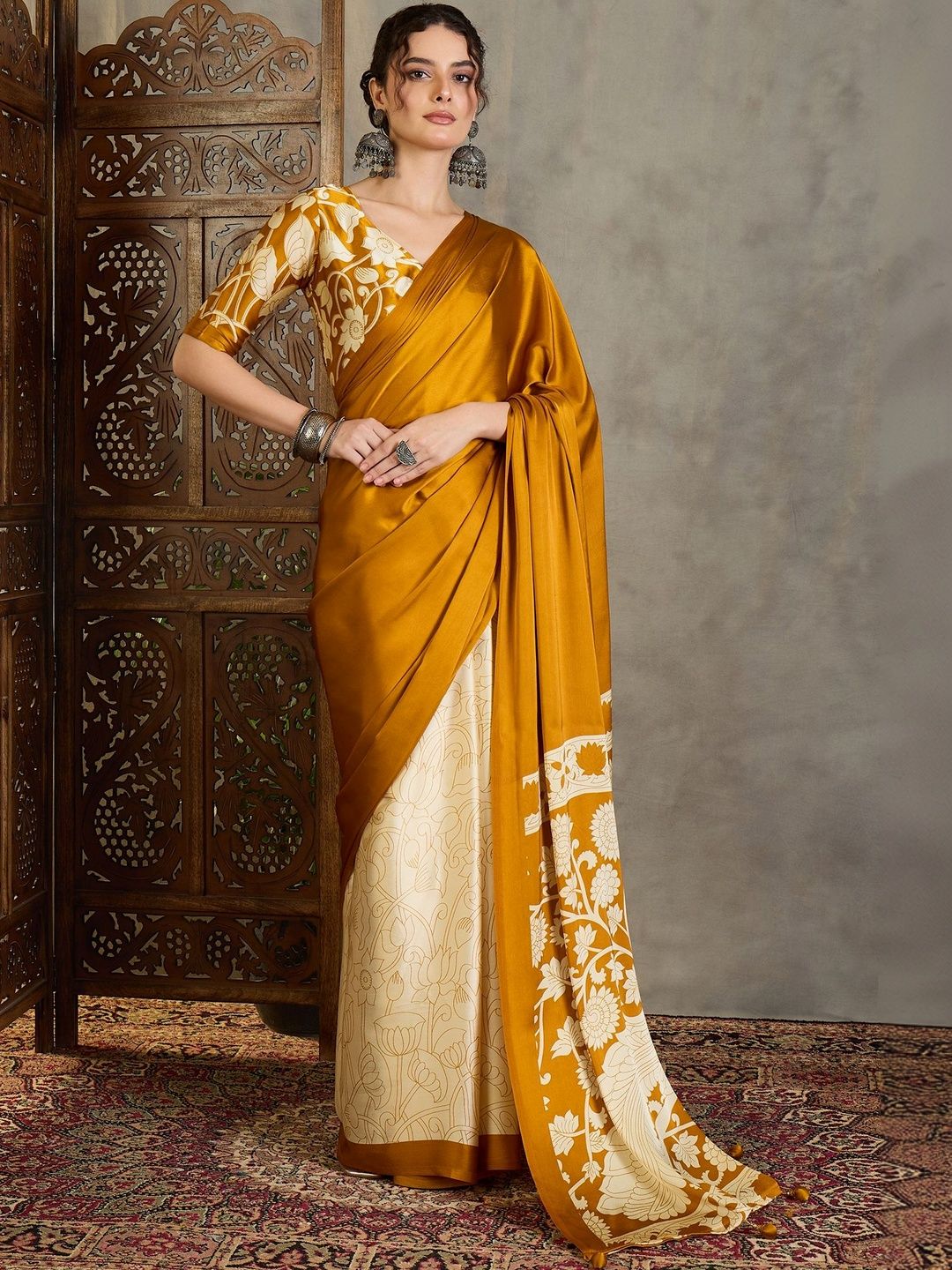 Sangria Printed Saree with Blouse Piece