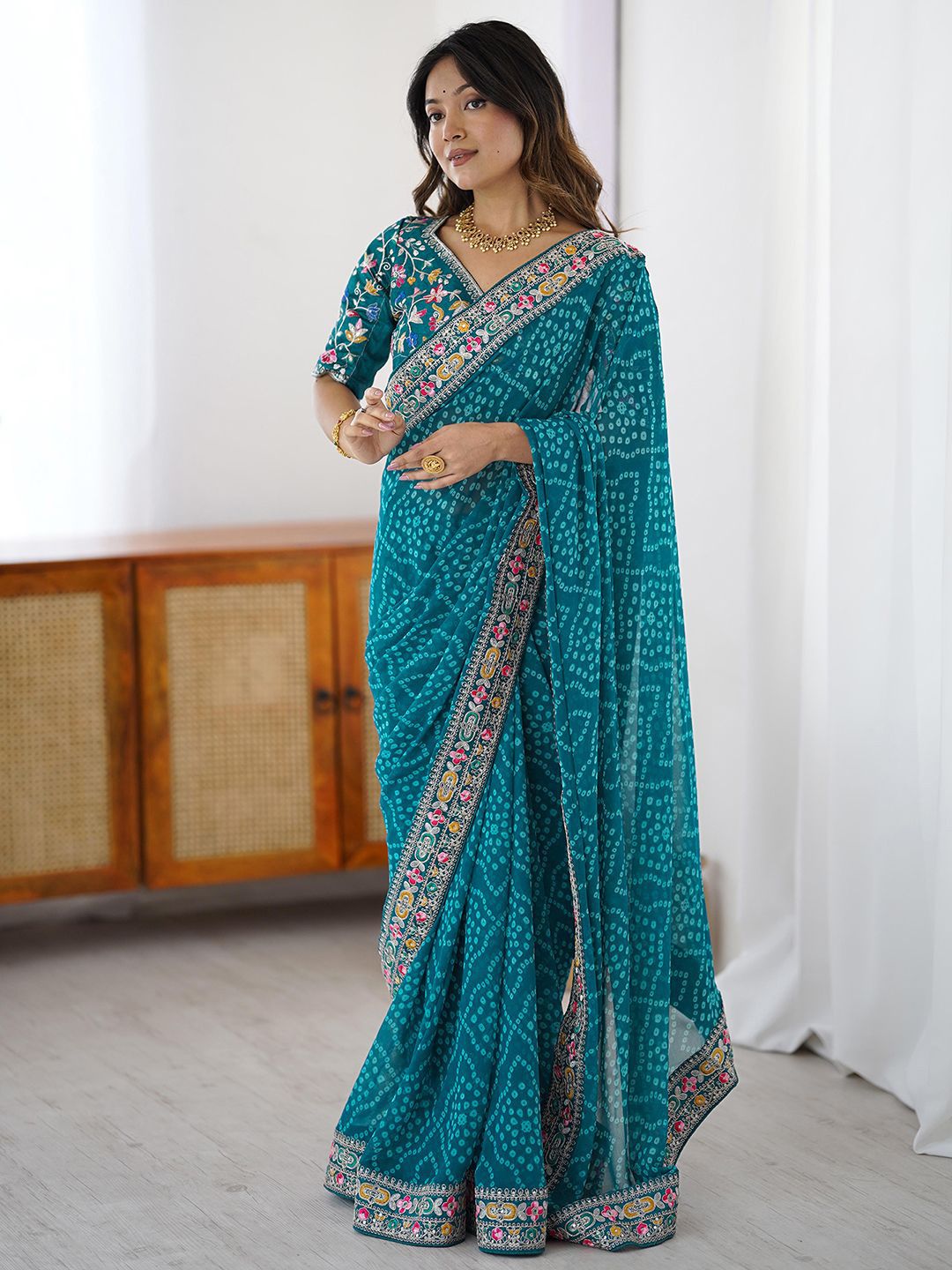 Satrani Sequinned Georgette Bandhani Saree Women